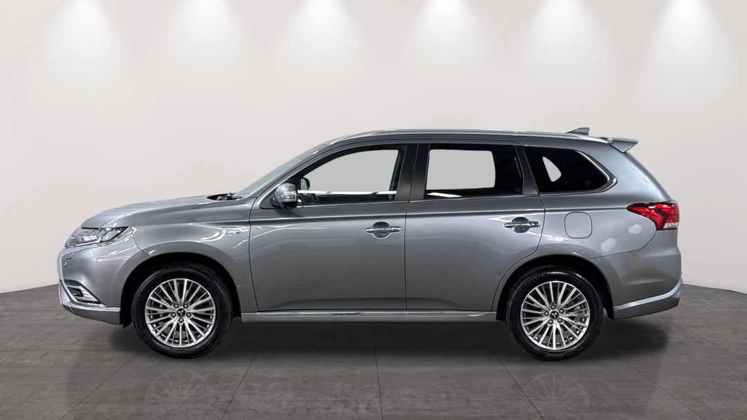 2020 Mitsubishi Outlander Phev Exceed 5 Seat (AWD), Automatic, 84513 km, Left Side View