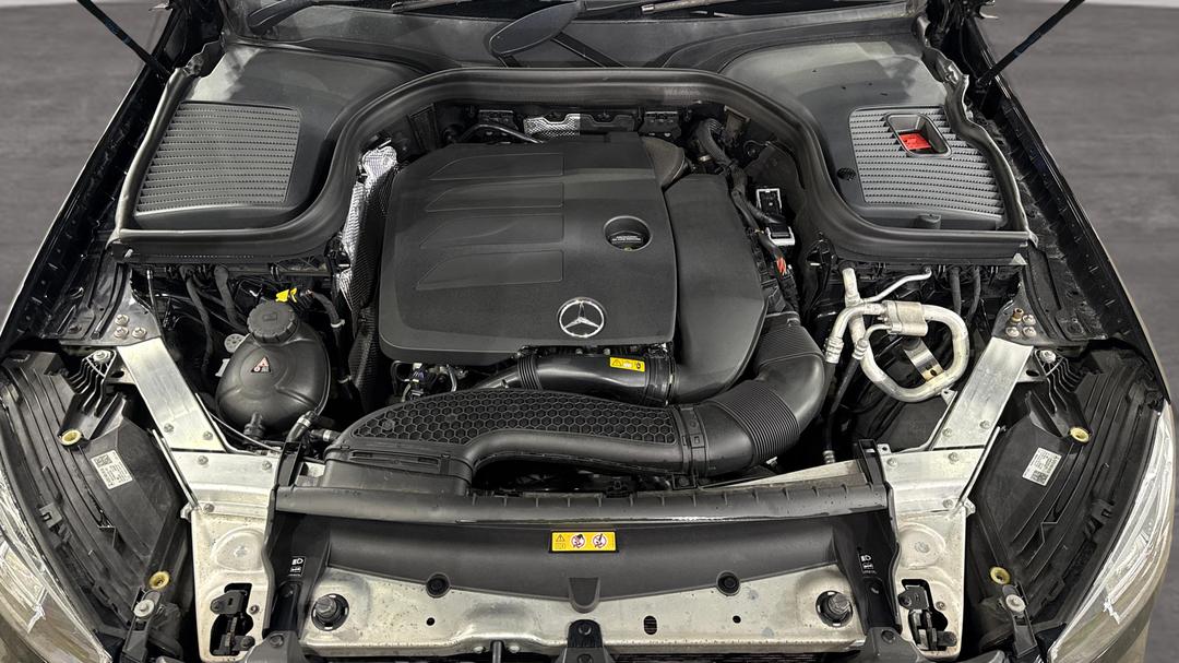 2020 Mercedes-benz GLC 300 4matic, Automatic, 78067 km, Open Bonnet (Engine)