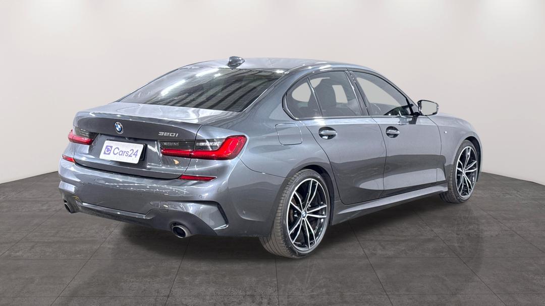 2021 BMW 3 20i M Sport, Automatic, 63676 km, Right Back Diagonal (45- Degree) View