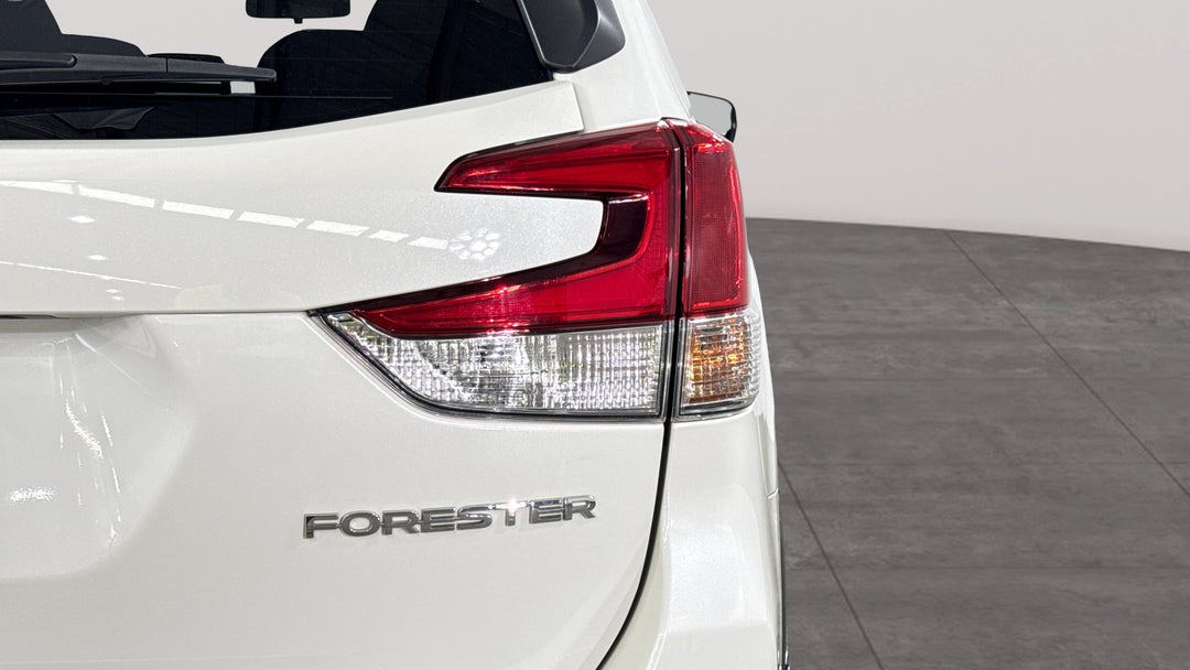 2024 Subaru Forester 2.5i (AWD), Automatic, 39202 km, Badge (Boot Right Side)