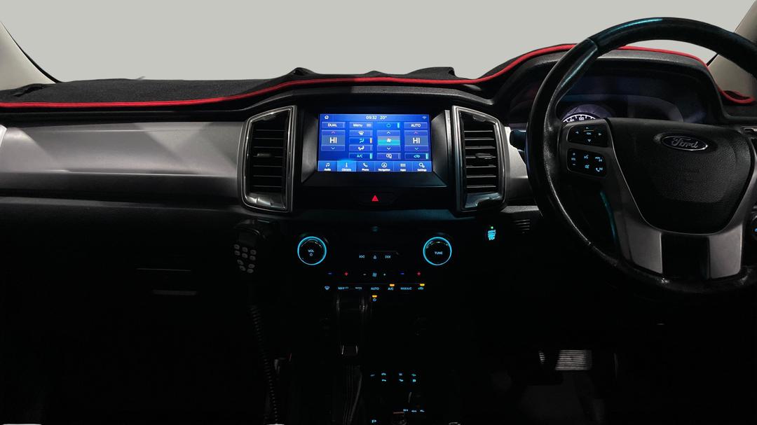 2018 Ford Ranger Xlt 2.0 (4x4), Automatic, 93345 km, Dashboard View