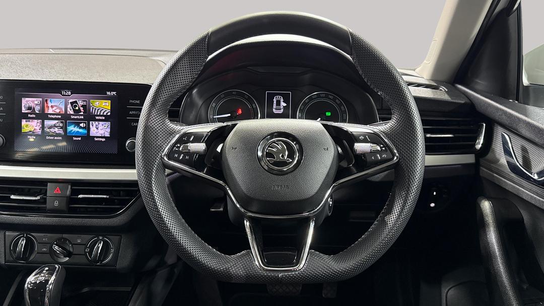 2024 SKODA Kamiq Runout 85tsi, Automatic, 32653 km, Steering Wheel Close-up