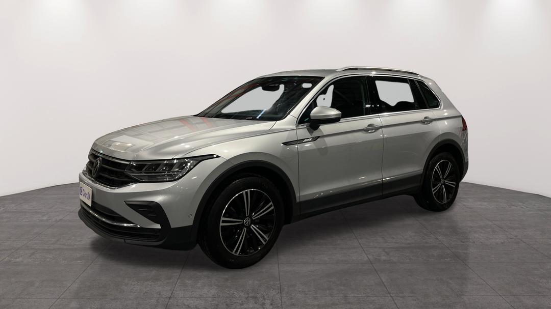 2021 Volkswagen Tiguan 110tsi Life, Automatic, 107906 km, Left Front Diagonal (45- Degree) View