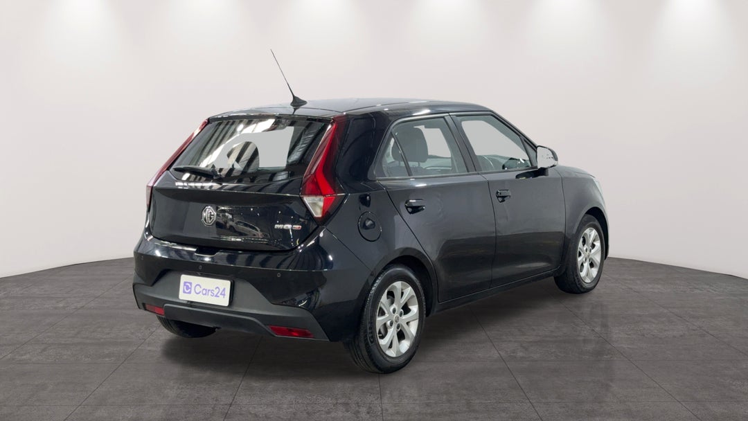 Right Back Diagonal (45- Degree) View