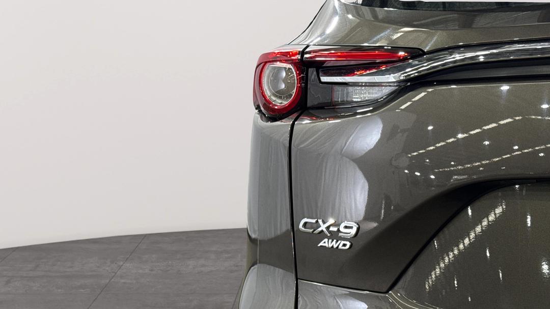 2017 Mazda CX-9 Azami (AWD), Automatic, 97048 km, Badge (Boot Left Side)