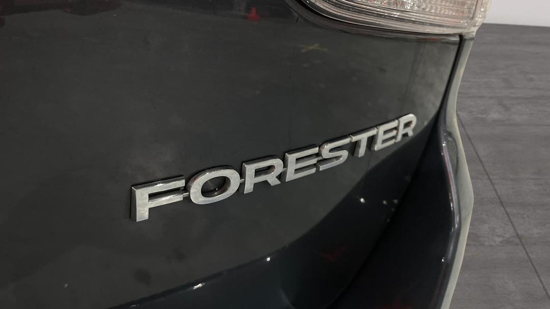 2023 Subaru Forester 2.5i (AWD), Automatic, 51989 km, Badge (Boot Right Side)