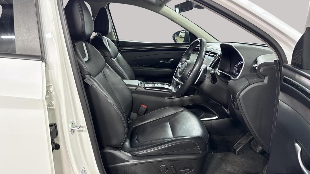 2022 Hyundai Tucson Elite (AWD), Automatic, 56324 km, Right Side Front Door Cabin View
