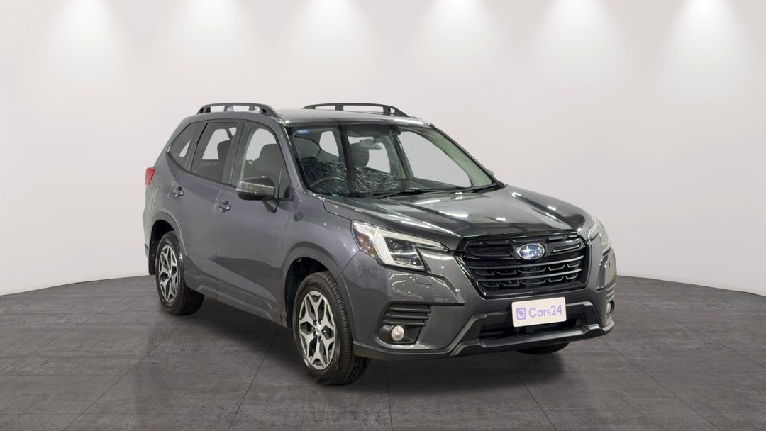 Right Front Diagonal (45- Degree) View