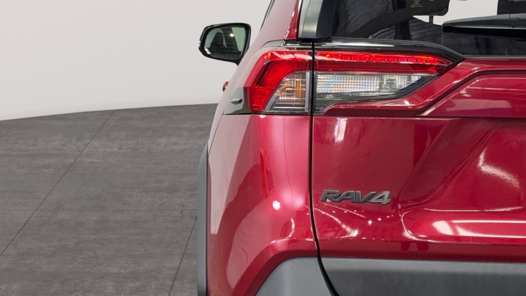 Badge (Boot Left Side)