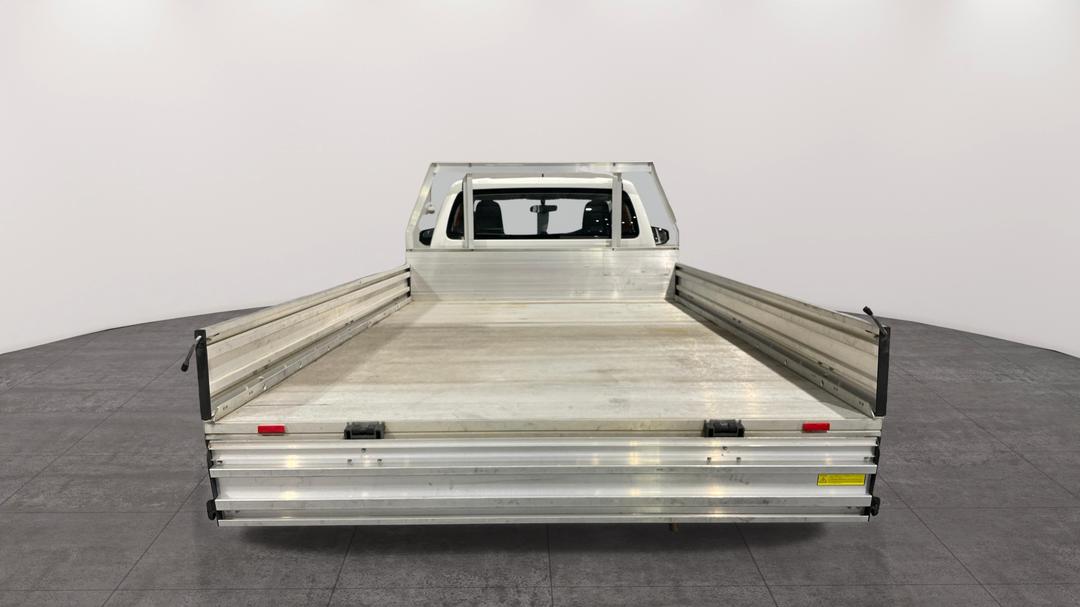 2017 Toyota Hilux Workmate, Manual, 97440 km, Boot Inside View