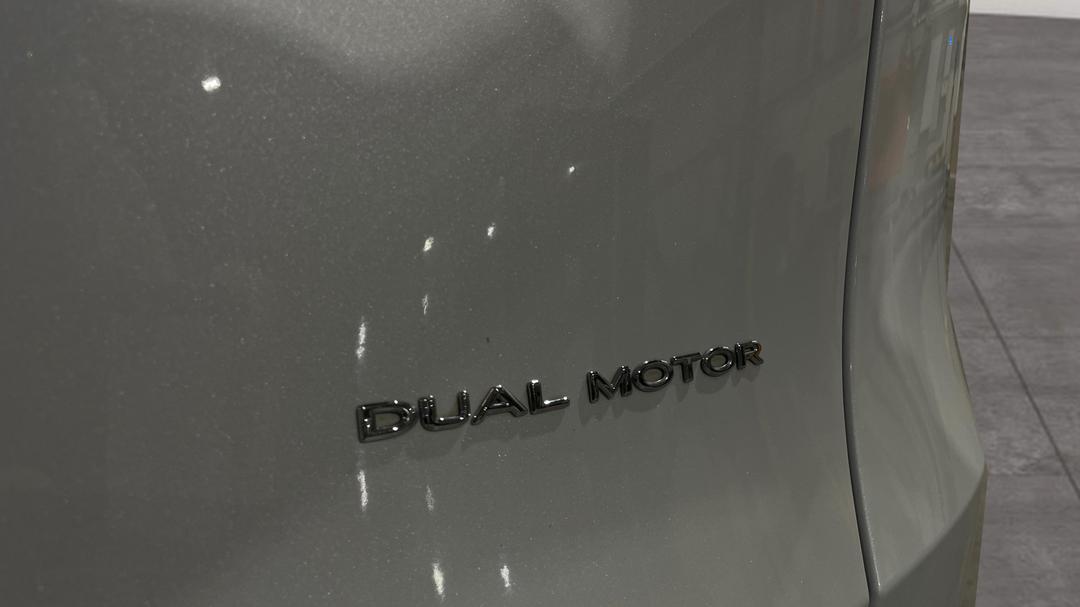 2023 Tesla Model Y Long Range, Automatic, 70863 km, Badge (Boot Right Side)
