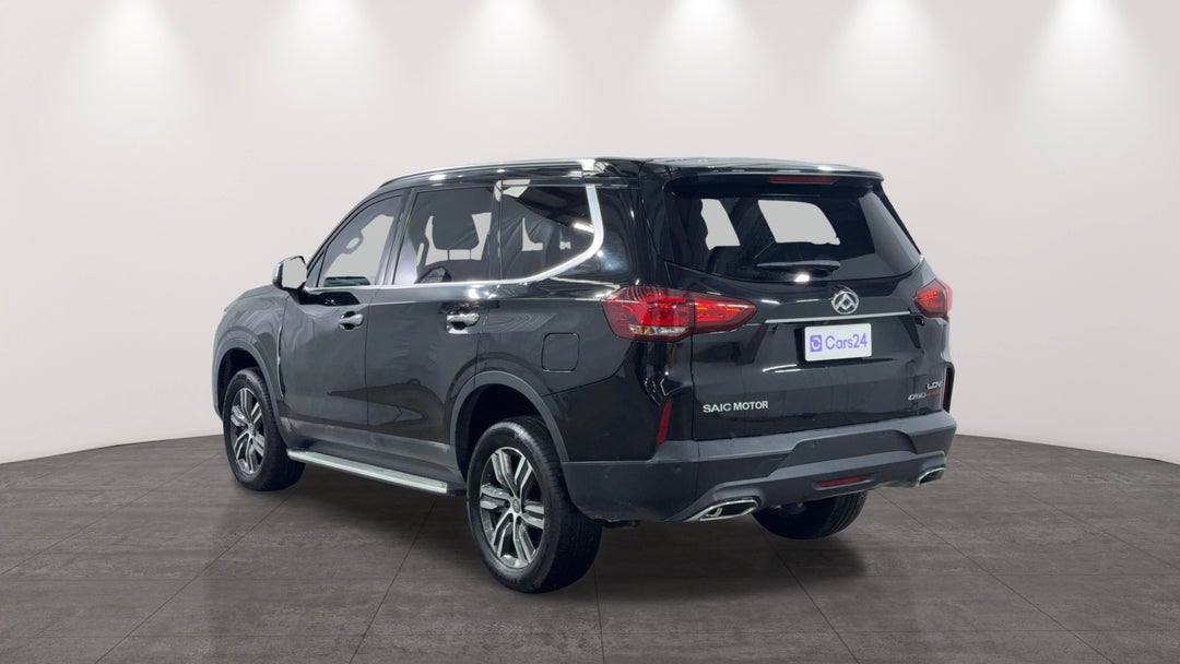 Left Back Diagonal (45- Degree) View