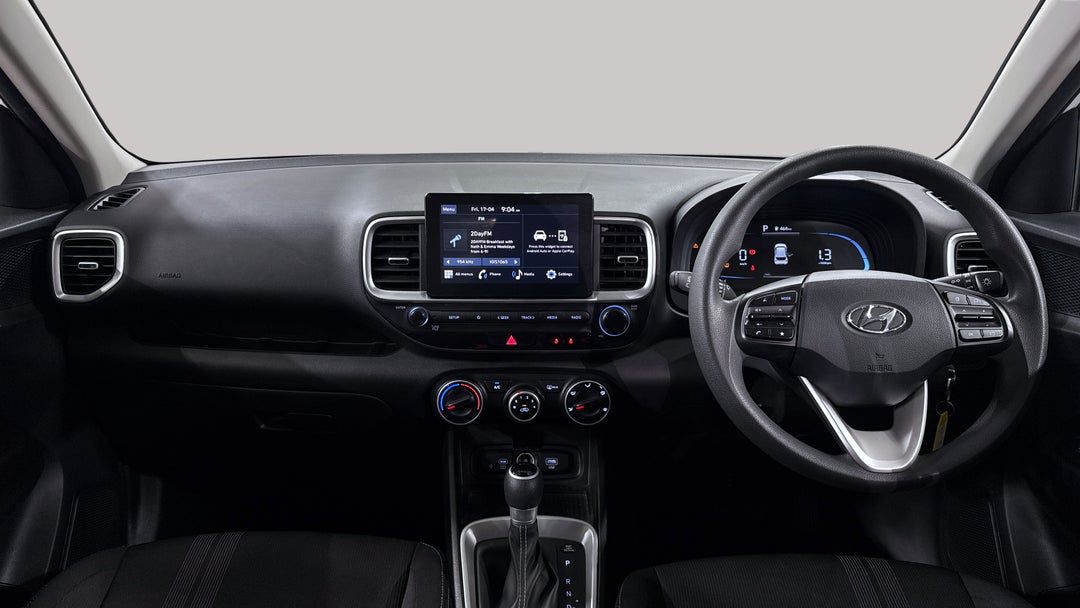 2023 Hyundai Venue Venue, Automatic, 43489 km, Dashboard View