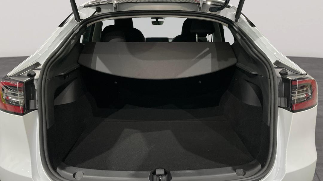 2023 Tesla Model Y Long Range, Automatic, 70863 km, Boot Inside View