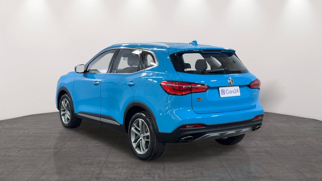 Left Back Diagonal (45- Degree) View