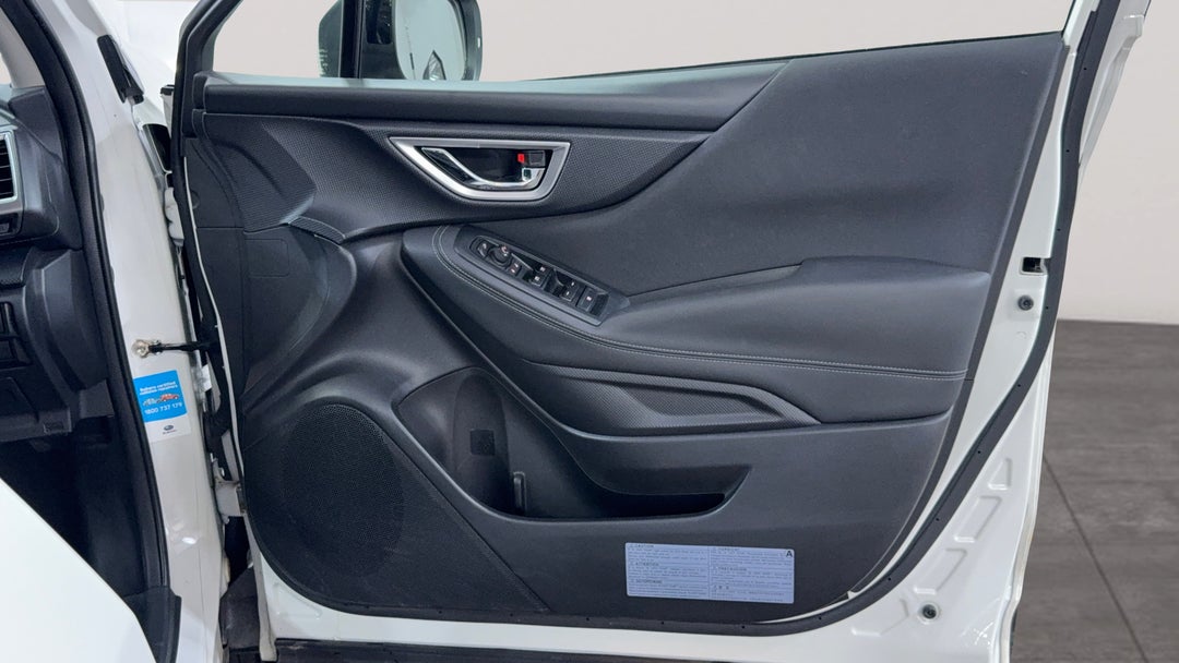 2024 Subaru Forester 2.5i (awd), Automatic, 53216 km, Speaker View