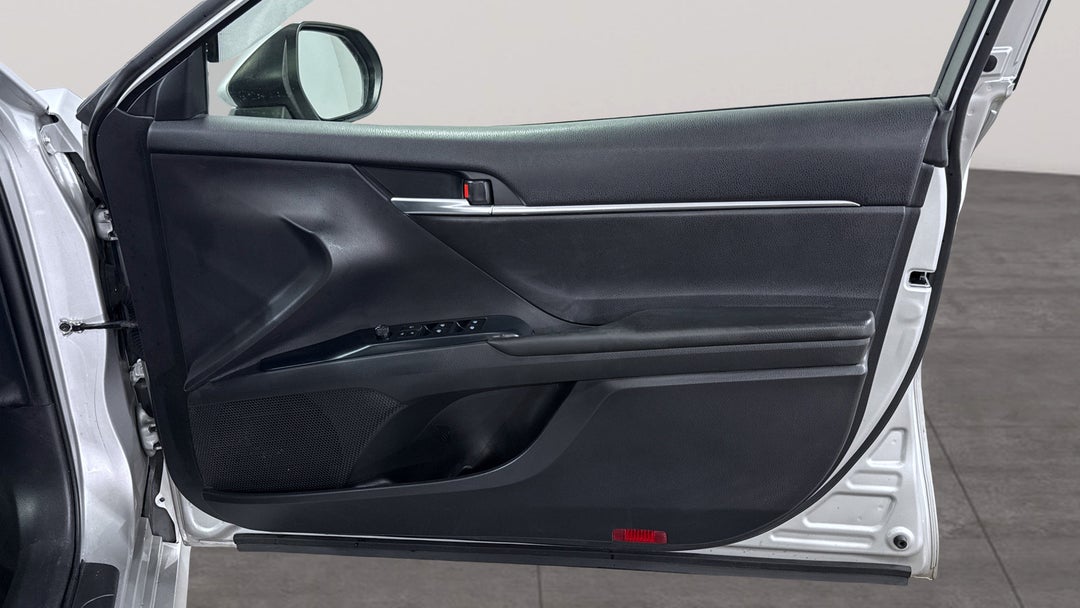 2019 Toyota Camry Ascent, Automatic, 72812 km, Speaker View