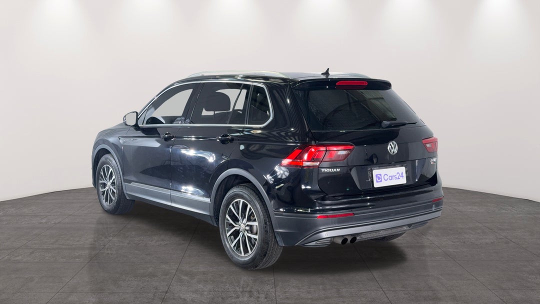 Left Back Diagonal (45- Degree) View