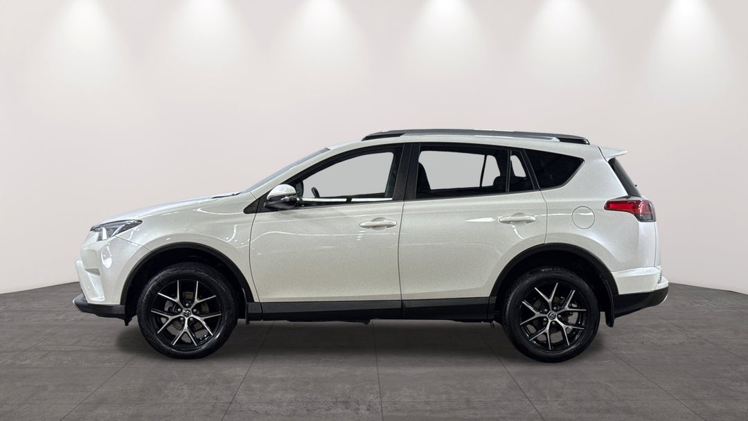 2018 Toyota RAV4 Gxl (4x4), Automatic, 108551 km, Left Side View