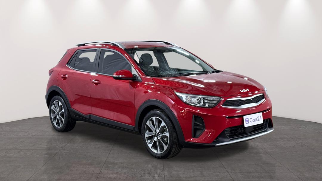 2022 Kia Stonic Sport, Automatic, 10150 km, Right Front Diagonal (45- Degree) View