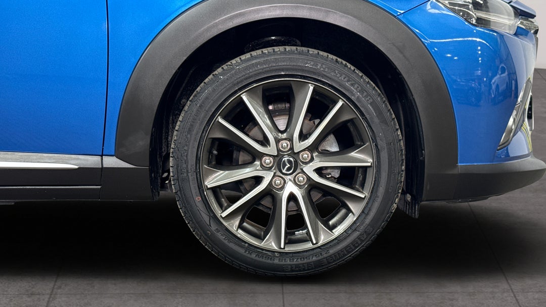 2017 Mazda CX-3 Akari (FWD), Automatic, 49697 km, Right Front Wheel