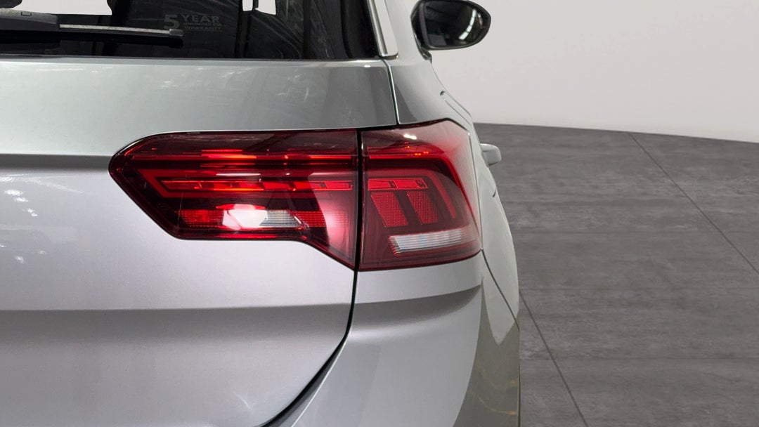 Badge (Boot Right Side)