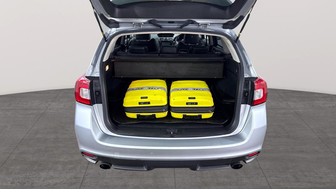 2016 Subaru Levorg 2.0 Gt-s (AWD), Automatic, 141217 km, Boot Inside View with Luggage