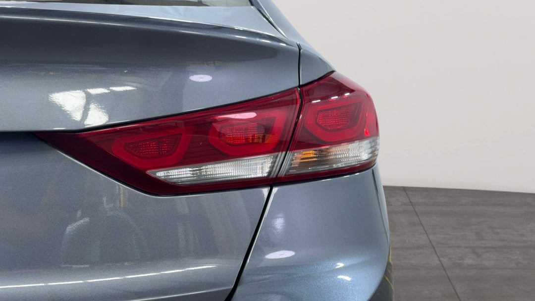 Badge (Boot Right Side)