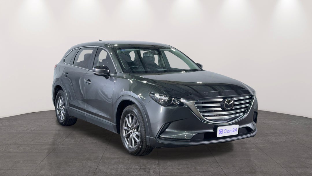 Right Front Diagonal (45- Degree) View