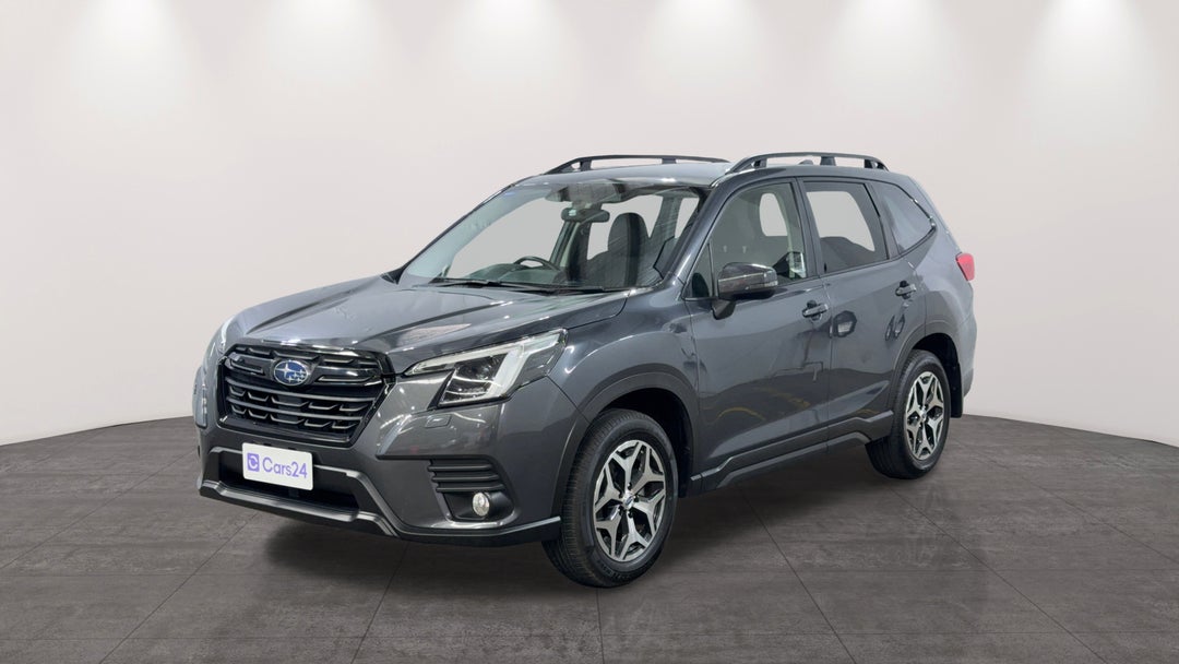 Left Front Diagonal (45- Degree) View