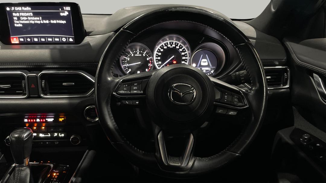 2022 Mazda CX-8 Sport (FWD), Automatic, 106998 km, Steering Wheel Close-up
