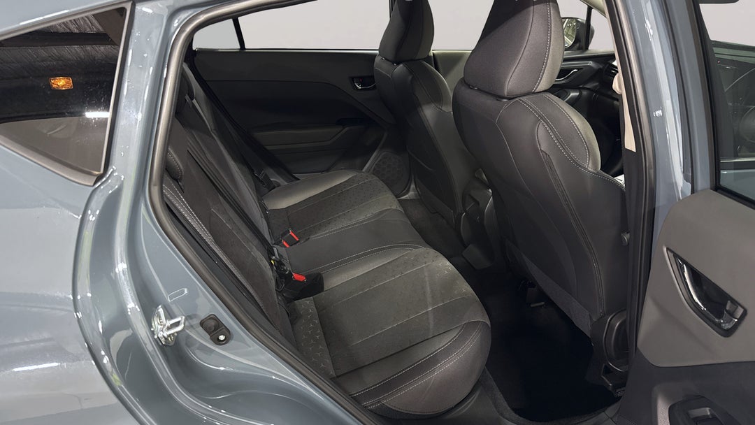 2025 Subaru Crosstrek AWD 2.0l, Automatic, 20360 km, Right Side Rear Door Cabin View