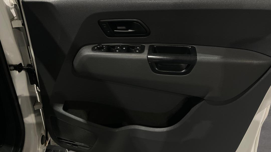 2016 Volkswagen Amarok Tdi340 (4x2), Manual, 126952 km, Speaker View