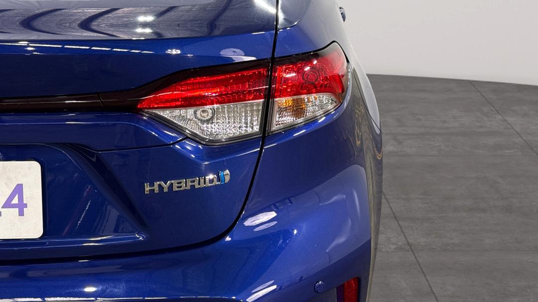 2020 Toyota Corolla Ascent Sport Hybrid, Automatic, 24649 km, Badge (Boot Right Side)