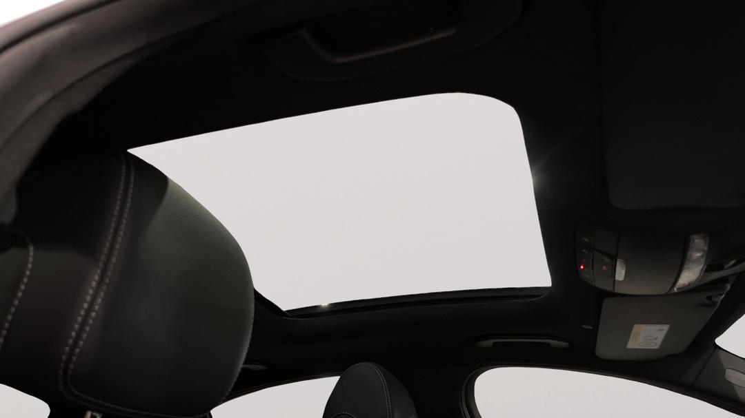 2019 Mercedes-benz C200 Eq (hybrid), Automatic, 70508 km, Interior Sunroof/Moonroof