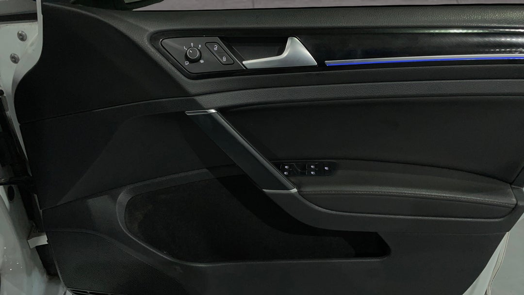 2019 Volkswagen Golf R, Automatic, 115230 km, Speaker View