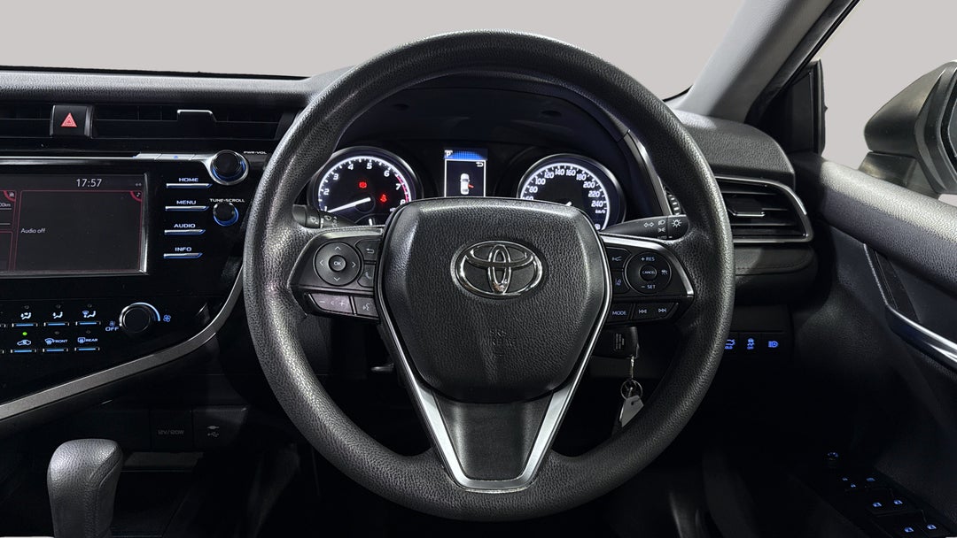 2019 Toyota Camry Ascent, Automatic, 95702 km, Steering Wheel Close-up