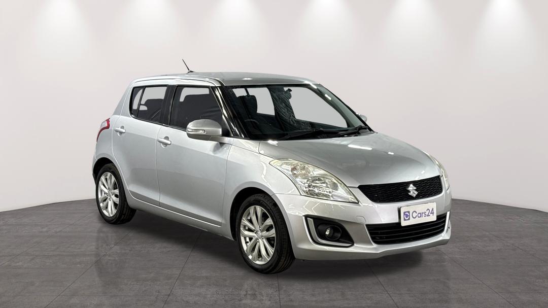 2015 Suzuki Swift Gl Navigator, Automatic, 64729 km, 