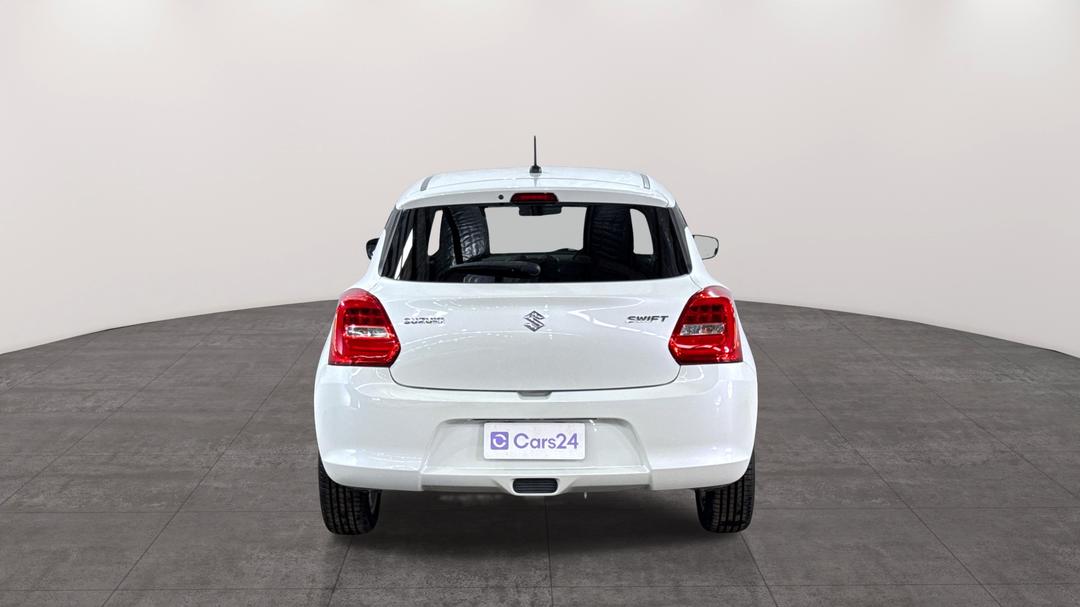 2017 Suzuki Swift Gl Navigator, Automatic, 77853 km, Back/Rear View