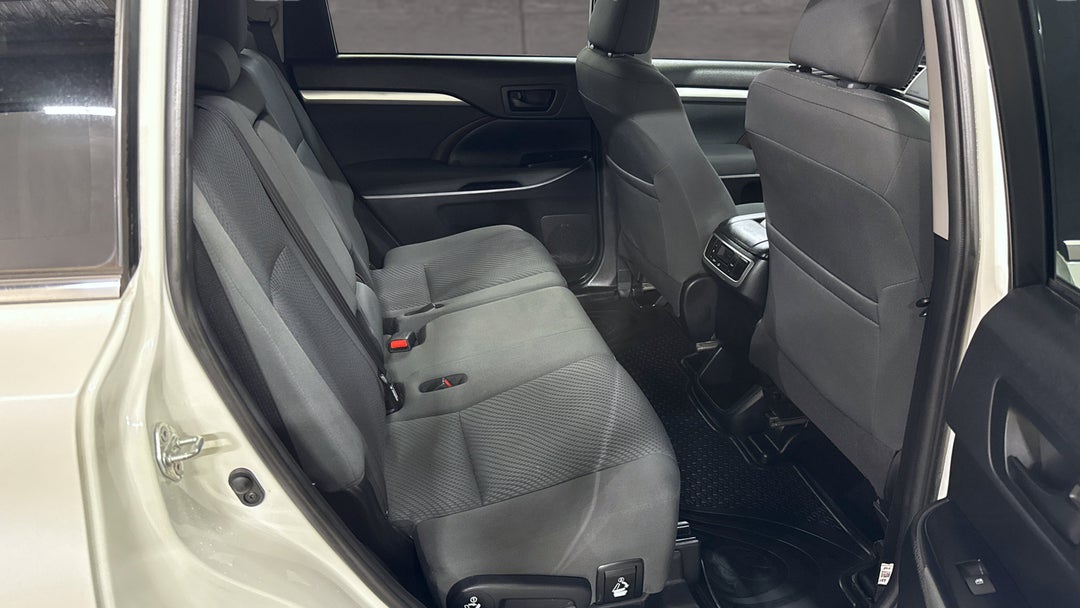 2019 Toyota Kluger Gx (4x2), Automatic, 105039 km, Right Side Rear Door Cabin View