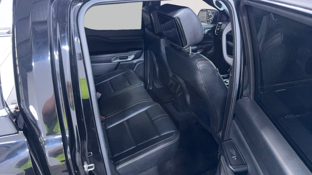 2022 Ford Ranger Wildtrak 3.0 (4x4), Automatic, 48944 km, Right Side Rear Door Cabin View