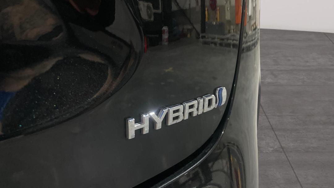 2023 Toyota Yaris Cross Gx Hybrid, Automatic, 53727 km, Badge (Boot Right Side)