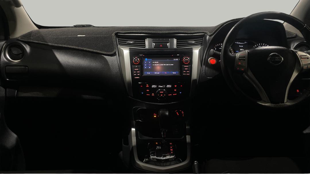 2018 Nissan Navara St-X (4x4), Automatic, 82330 km, Dashboard View