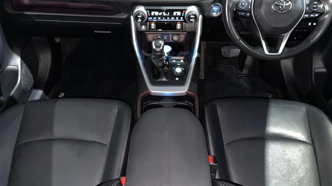 2021 Toyota RAV4 Cruiser (AWD) Hybrid, Automatic, 64602 km, Center Console