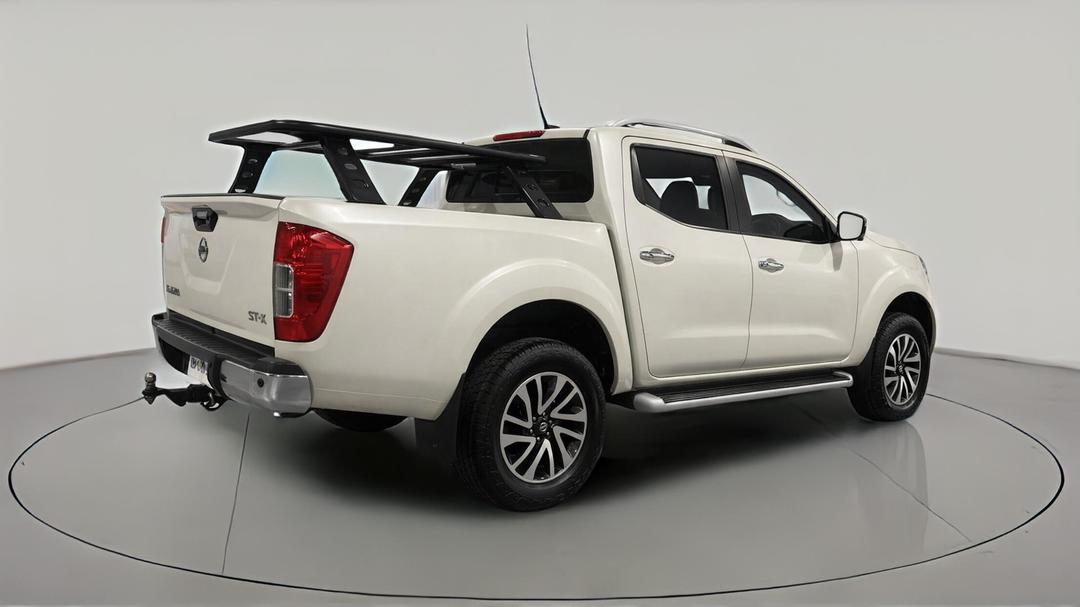 2018 Nissan Navara St-X (4x4), Automatic, 82330 km, Right Back Diagonal (45- Degree) View