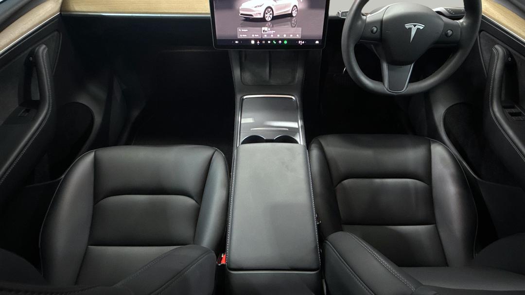 2022 Tesla Model Y Rear-wheel Drive, Automatic, 35135 km, Center Console