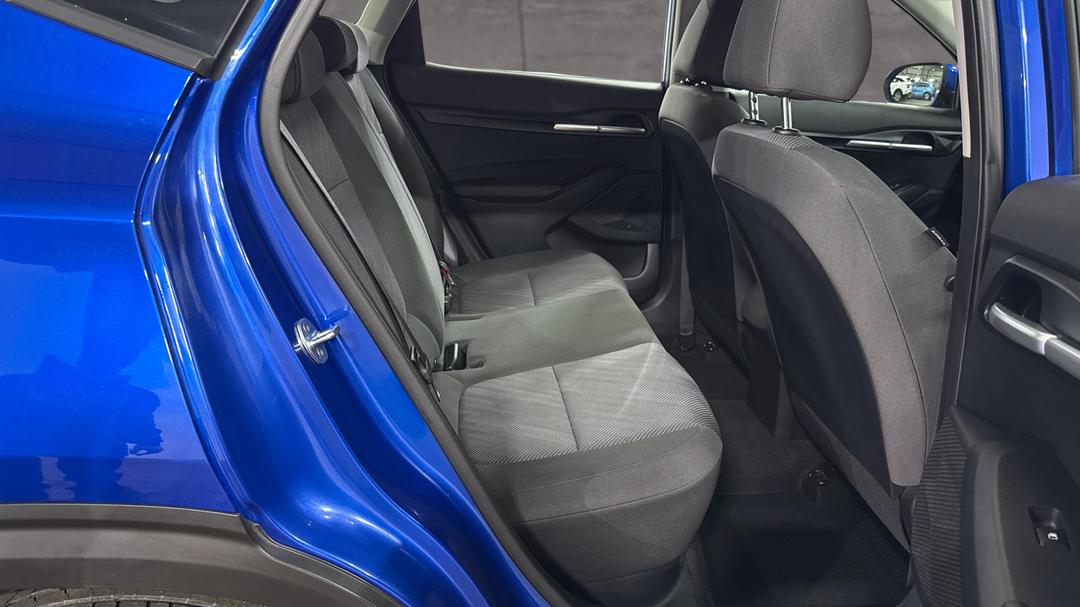 2021 Kia Seltos Sport (FWD), Automatic, 16561 km, Right Side Rear Door Cabin View