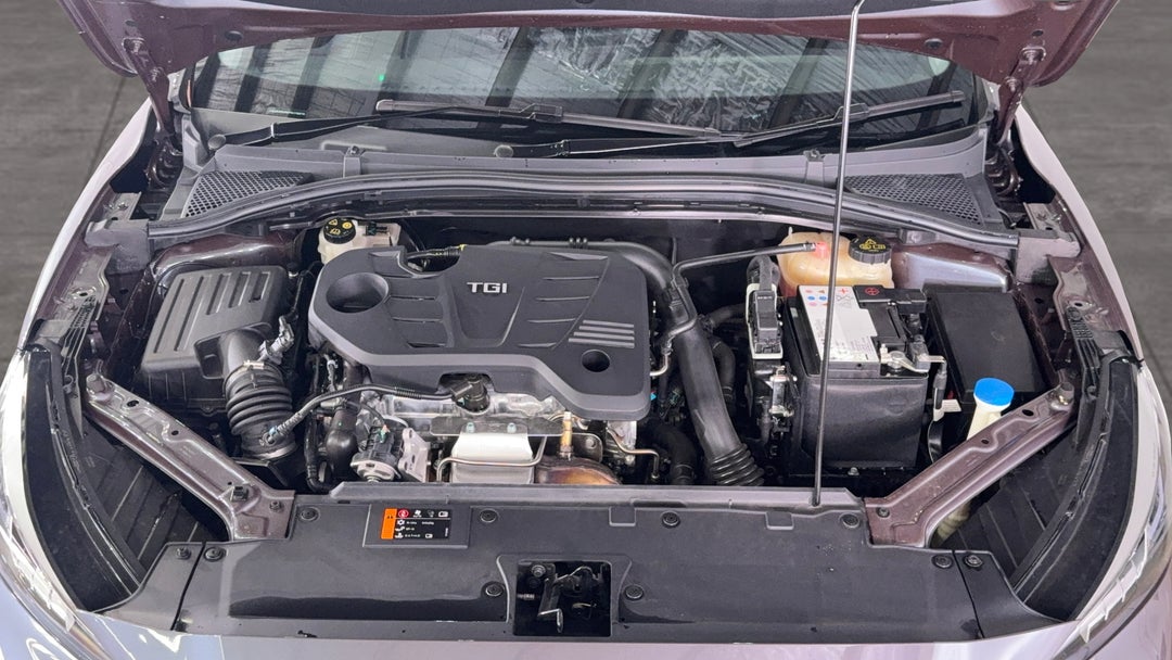 Open Bonnet (Engine)