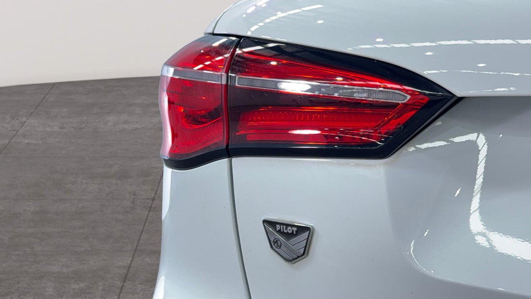 2020 MG HS Core, Automatic, 83412 km, Badge (Boot Left Side)