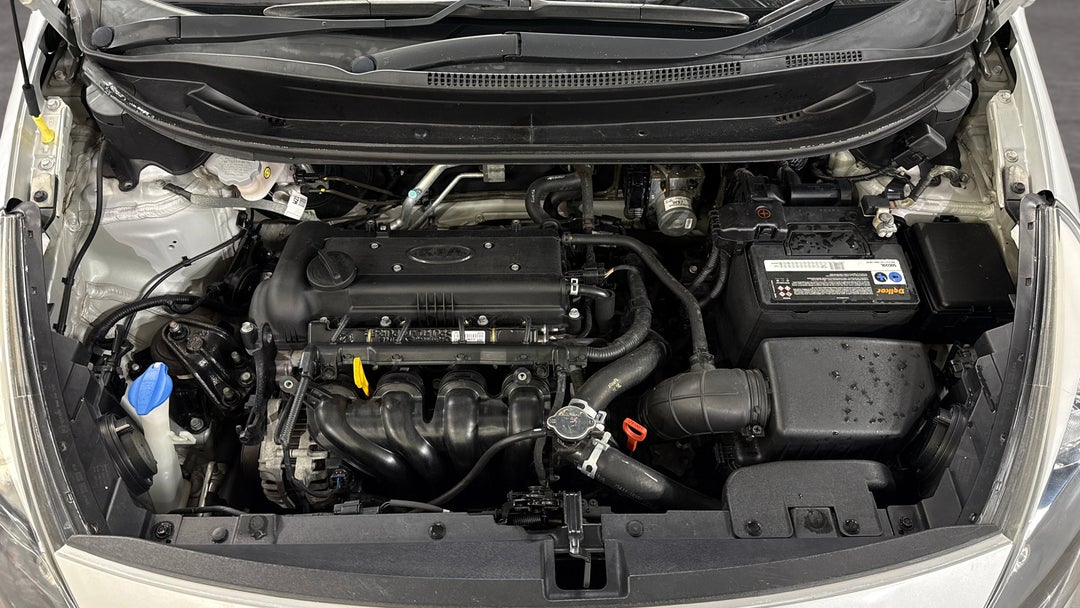 2016 Kia Rio S, Automatic, 130106 km, Open Bonnet (Engine)